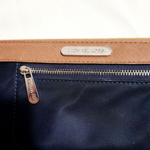 Michael Kors Wallet Navy Blue Leather Colgate Continental Full Zip Long Billfold - Picture 6 of 8